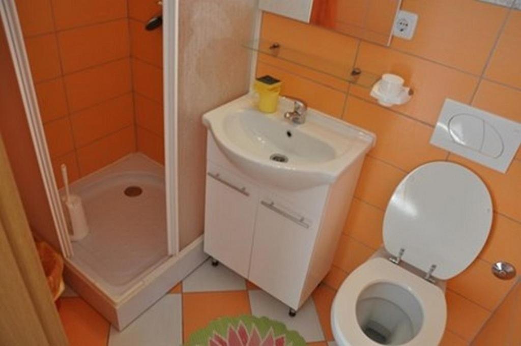 Apartments With A Parking Space Lopar, Rab - 16680 מראה חיצוני תמונה