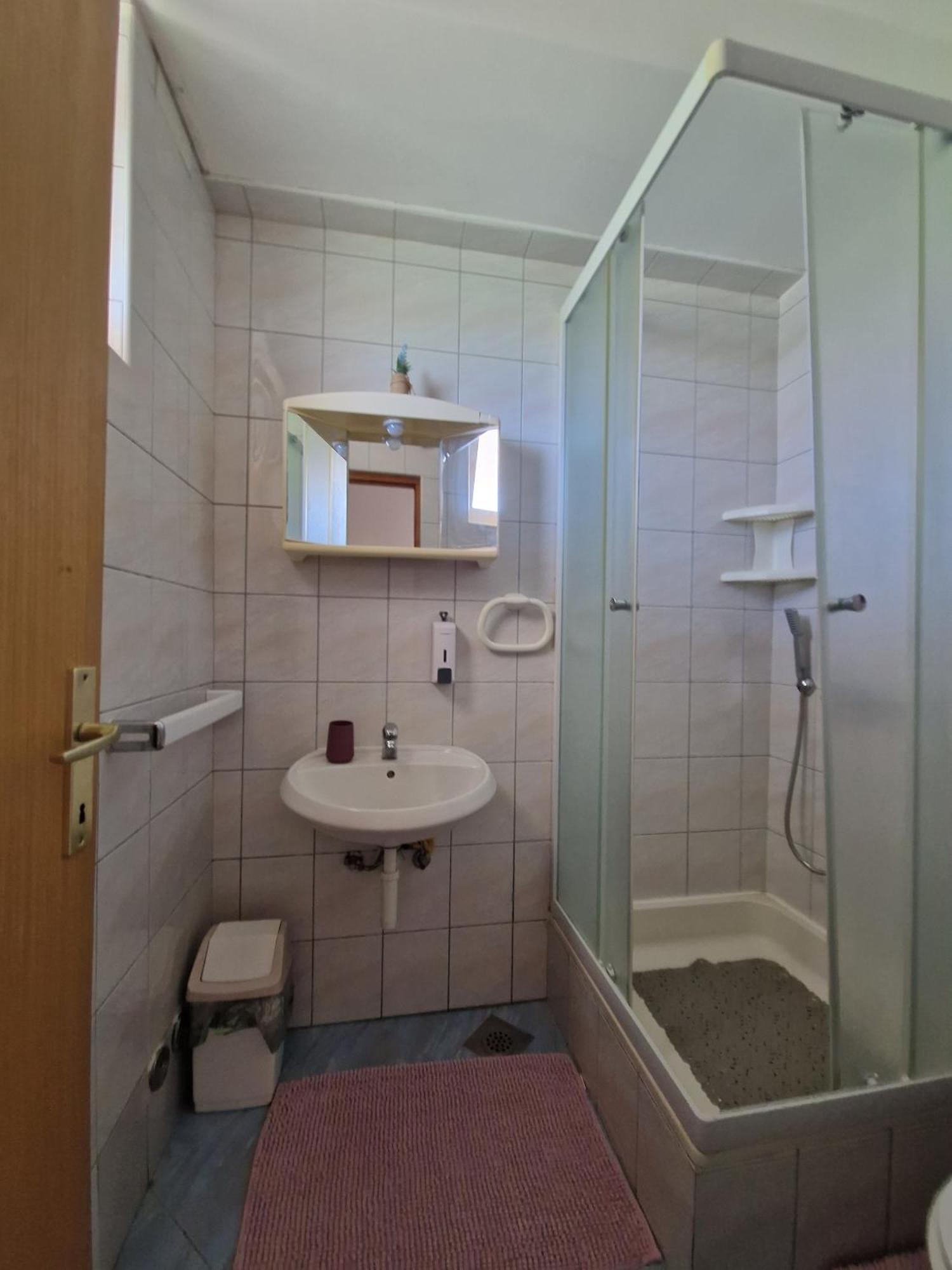 Apartments With A Parking Space Lopar, Rab - 16680 מראה חיצוני תמונה