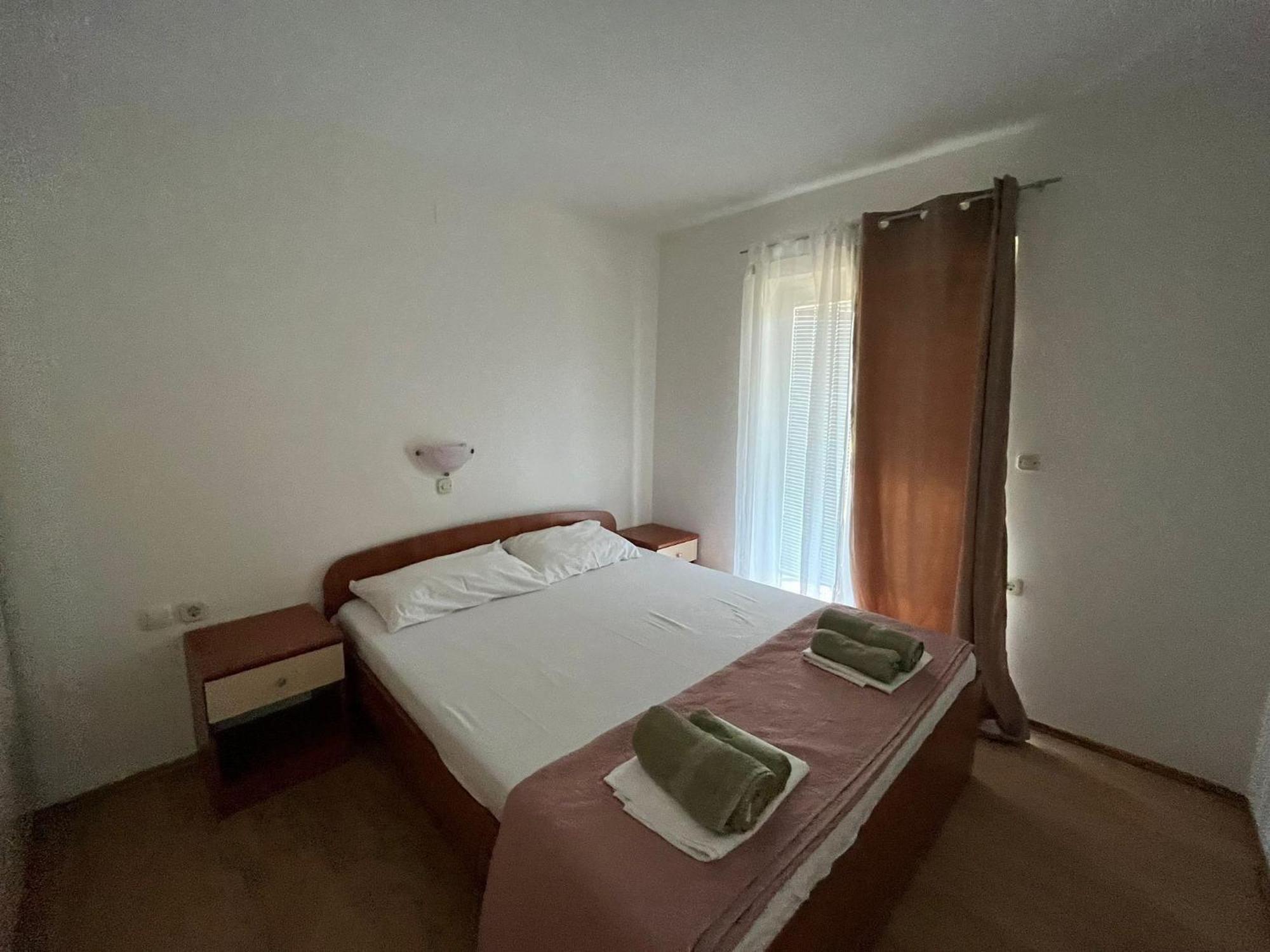 Apartments With A Parking Space Lopar, Rab - 16680 מראה חיצוני תמונה